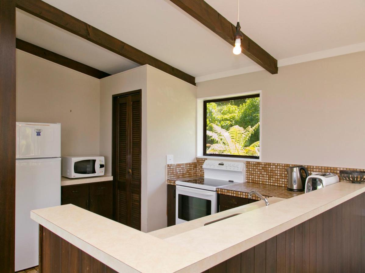 Acacia View At No 3 - Acacia Bay Holiday Home تاوبو المظهر الخارجي الصورة