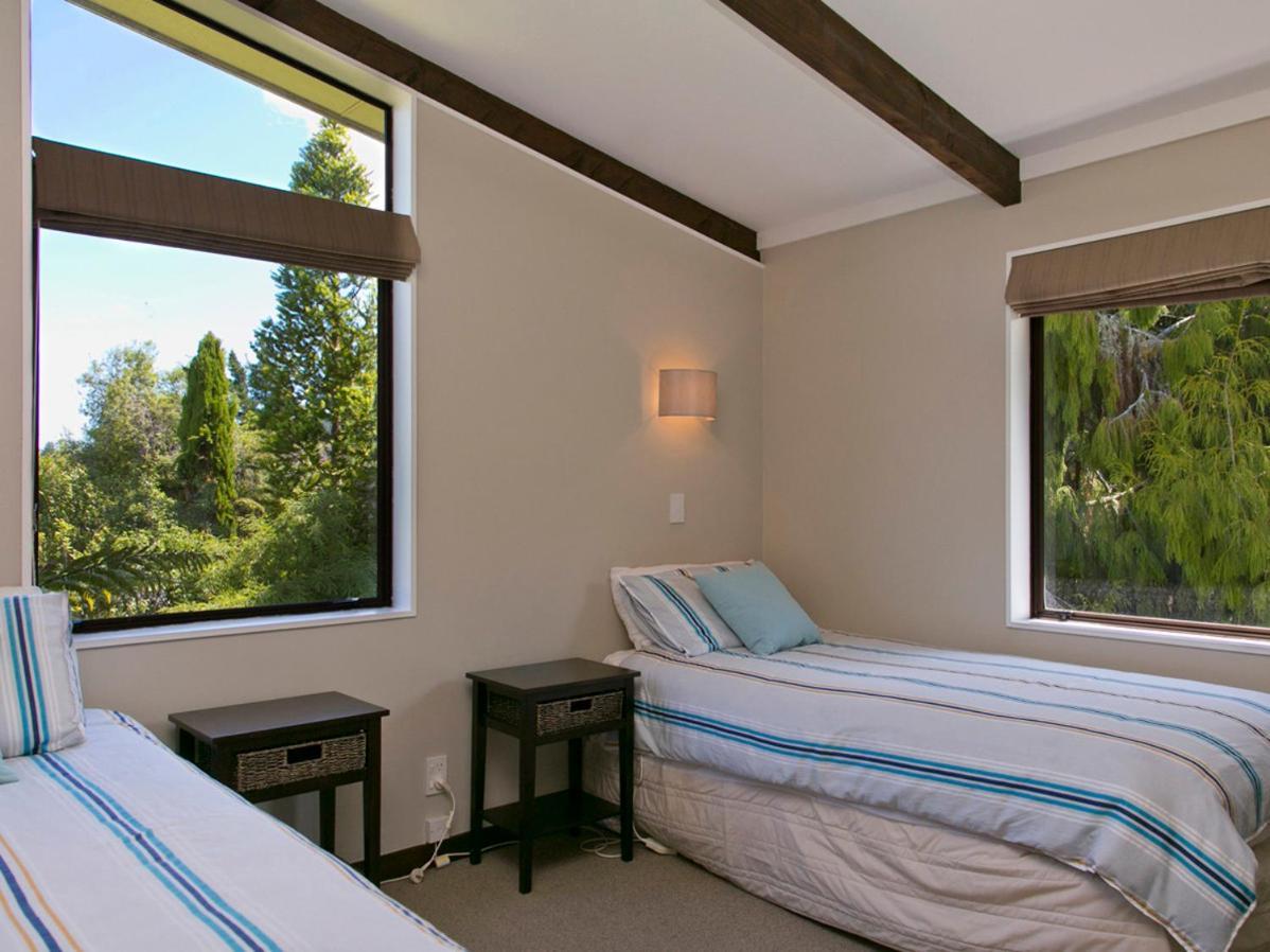 Acacia View At No 3 - Acacia Bay Holiday Home تاوبو المظهر الخارجي الصورة