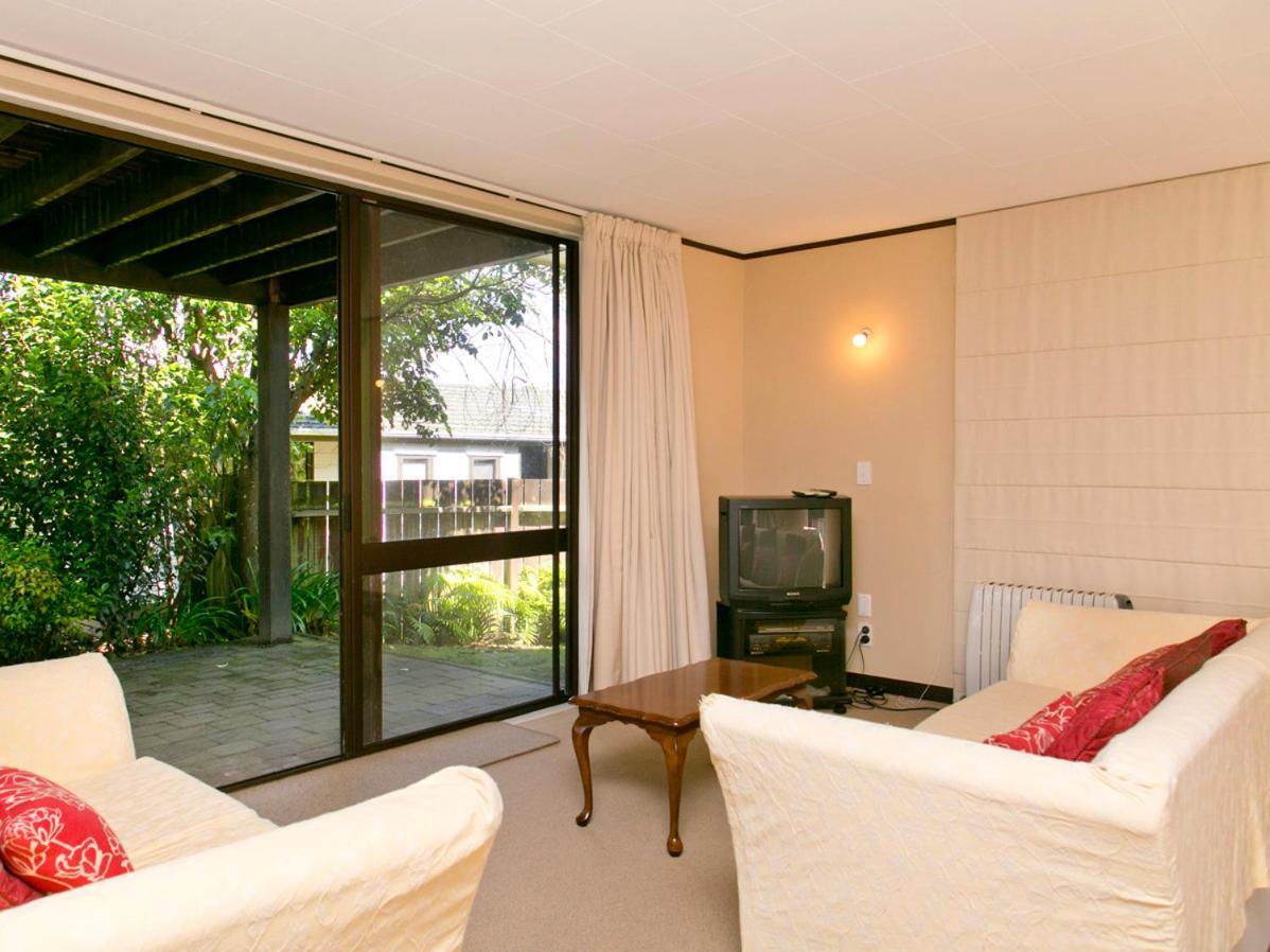 Acacia View At No 3 - Acacia Bay Holiday Home تاوبو المظهر الخارجي الصورة